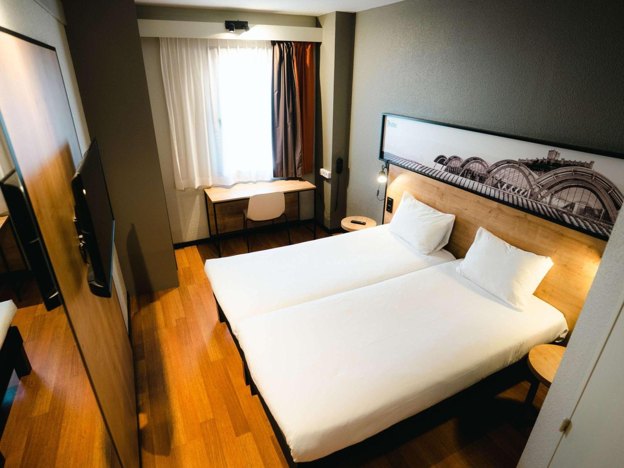 Hotel Ibis